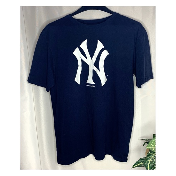 Genuine Merchandise Other - Yankee t-shirt size XL-EG-TG, 18-20 with NWT Yankee baseball cap!